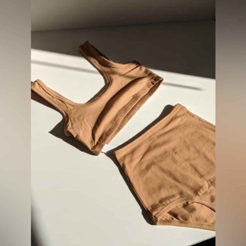ARQ Wide Strap Bra in Camel, Medium